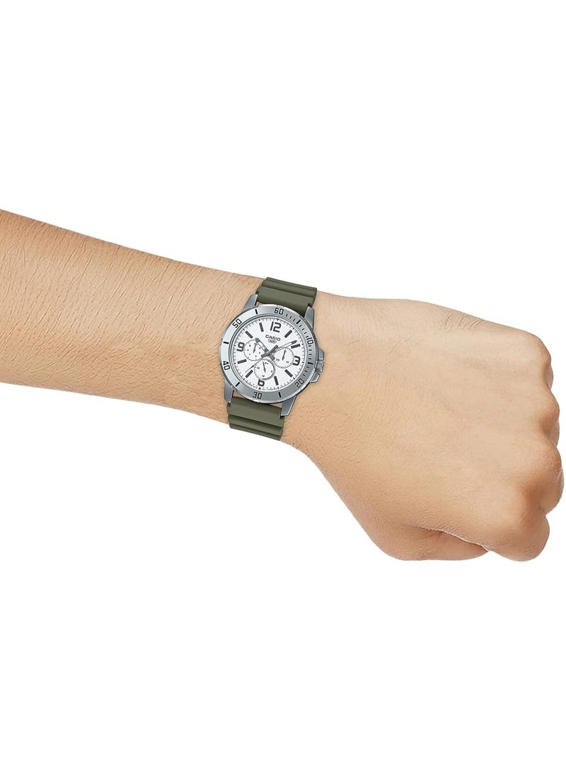 CASIO Men's Analog White Dial Green Resin Band Watch MTP-VD300-3BUDF - Image 5